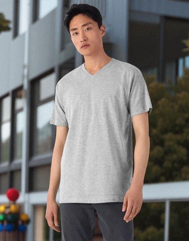 T-SHIRT V-NECK T-SHIRT