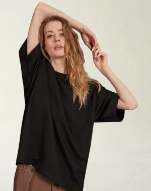 E220 OVERSIZED T-SHIRTTG001B&C