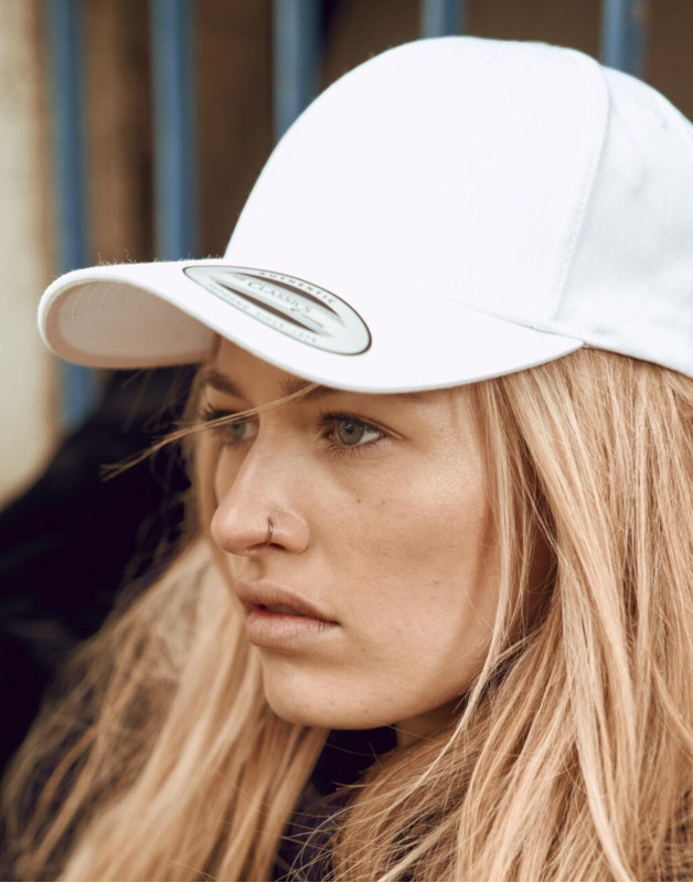 CASQUETTE CLASSIQUE INCURVÉ7706Flexfit