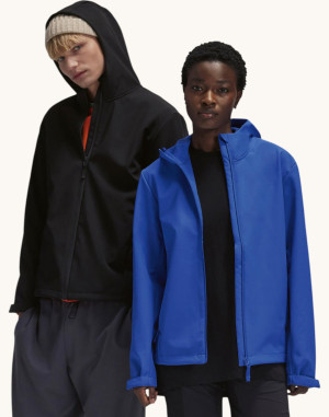 SOFTSHELL CAPUCHE 3LR RESETJG006B&C